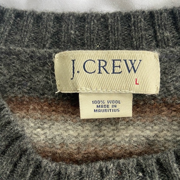 100% Wool J Crew Men’s Sweater - Picture 2 of 8
